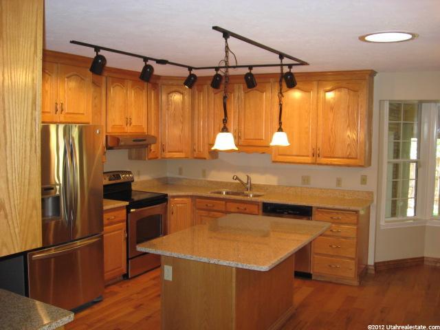 10673 Jerling, Highland, UT 84003 — photo 2