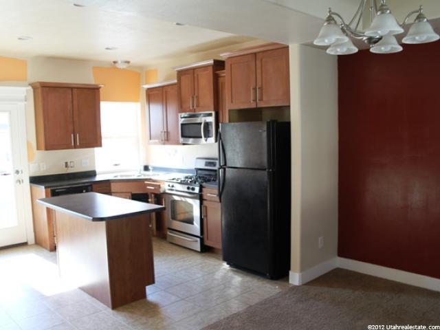 8972 S Heights Dr, Sandy, UT 84094 — photo 4