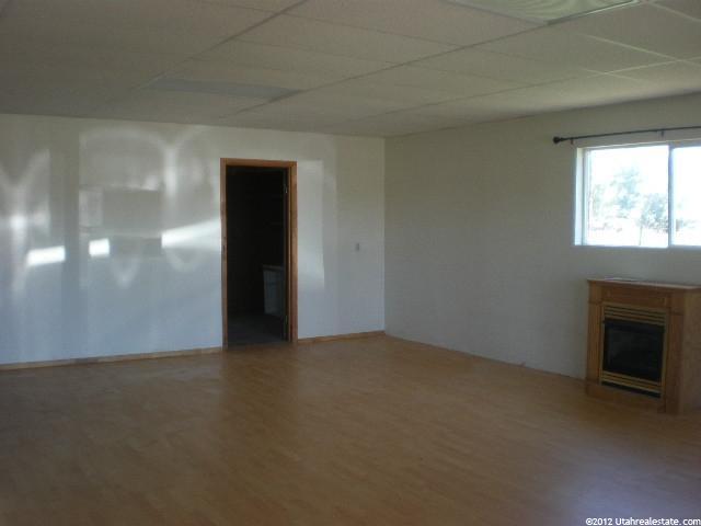2390 W 3300 S, West Haven, UT 84401 — photo 2