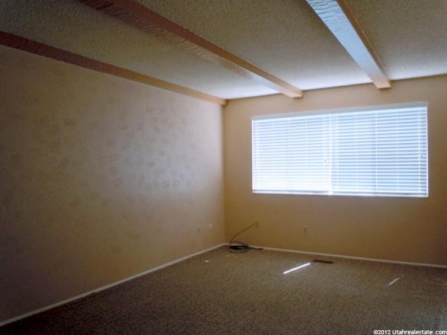 1385 Lorl Lane Ln #6, Ogden, UT 84404 — photo 3
