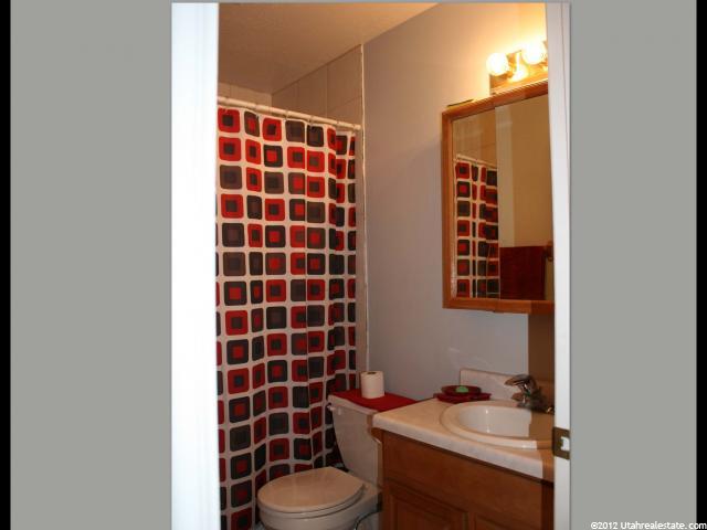 265 N 750 W, Layton, UT 84041 — photo 12