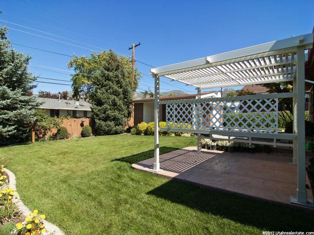 35 E 1600 South, Bountiful, UT 84010 — photo 6