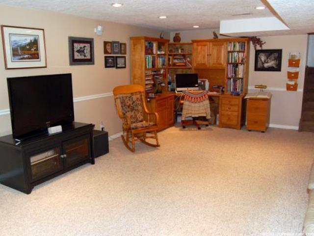 1670 E Merribee Way, Holladay, UT 84121 — photo 8