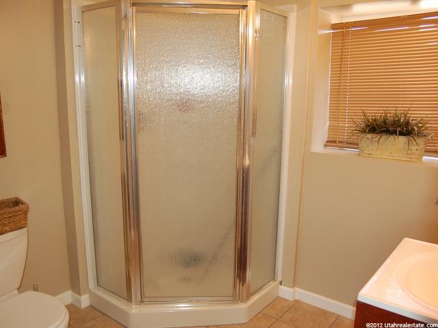 4910 S 3975 W, Roy, UT 84067 — photo 9