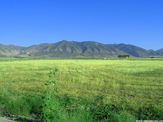 934 E Tanglewood #12, Erda, UT 84074 — photo 2