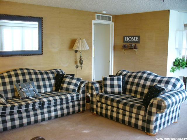 2093 S Penman Ln E, Bountiful, UT 84010 — photo 2