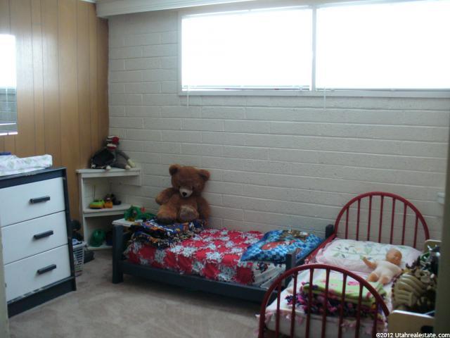 2093 S Penman Ln E, Bountiful, UT 84010 — photo 9