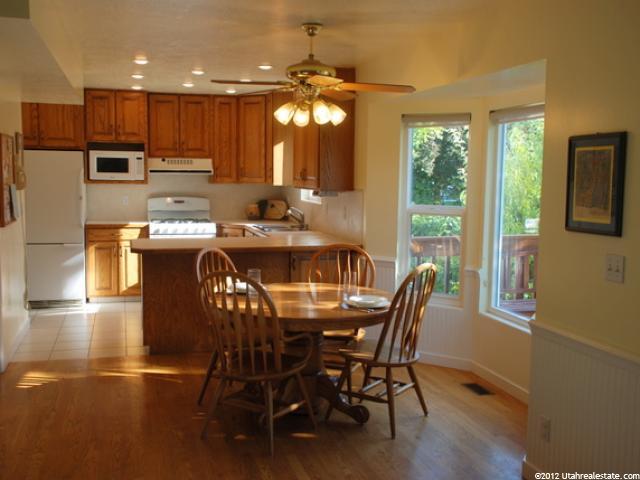 728 E Royal Ann Ct., Kaysville, UT 84037 — photo 2
