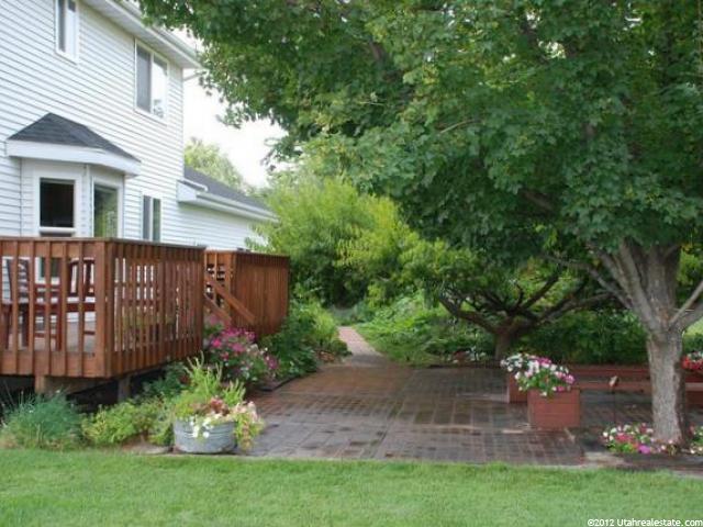 728 E Royal Ann Ct., Kaysville, UT 84037 — photo 8