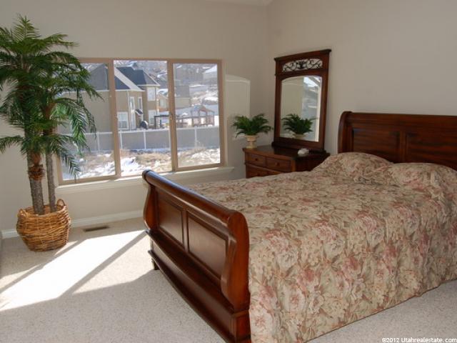 697 S Eagle Pass #31A, North Salt Lake, UT 84054 — photo 8