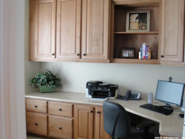 697 S Eagle Pass #31A, North Salt Lake, UT 84054 — photo 10