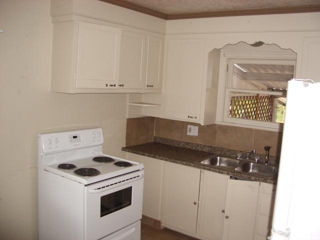 572 E 5th, Ogden, UT 84404 — photo 2