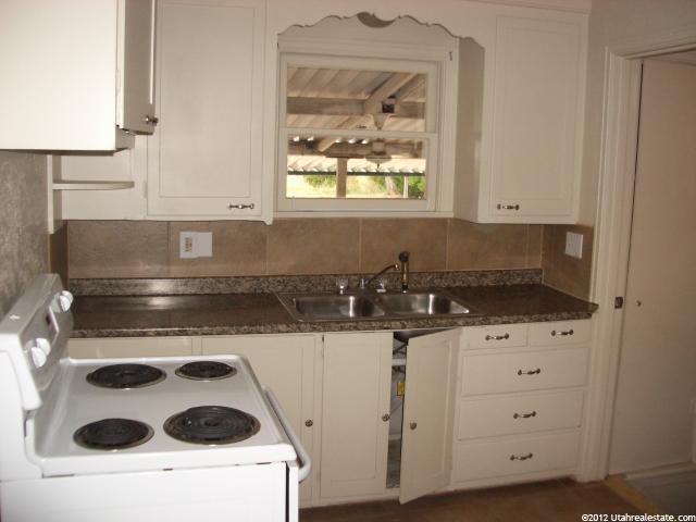 572 E 5th, Ogden, UT 84404 — photo 6