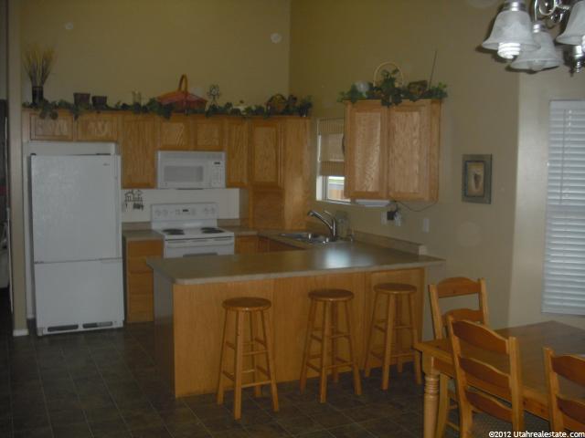 1373 N 2700 W, Clinton, UT 84015 — photo 11