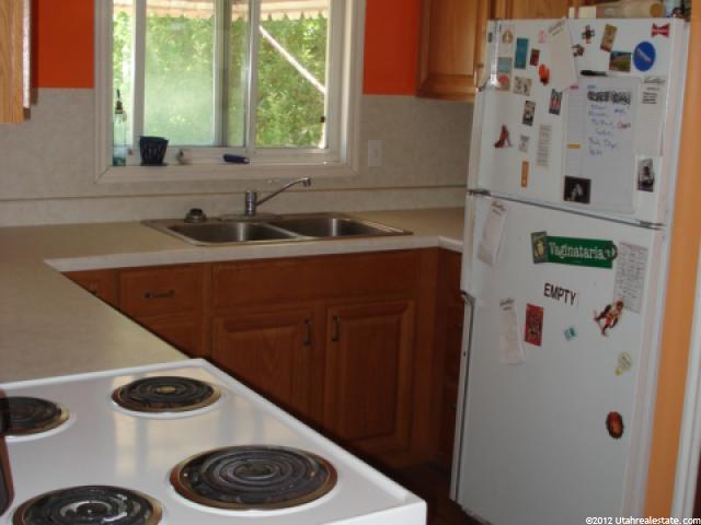4394 S 325 E, Washington Terrace, UT 84405 — photo 4