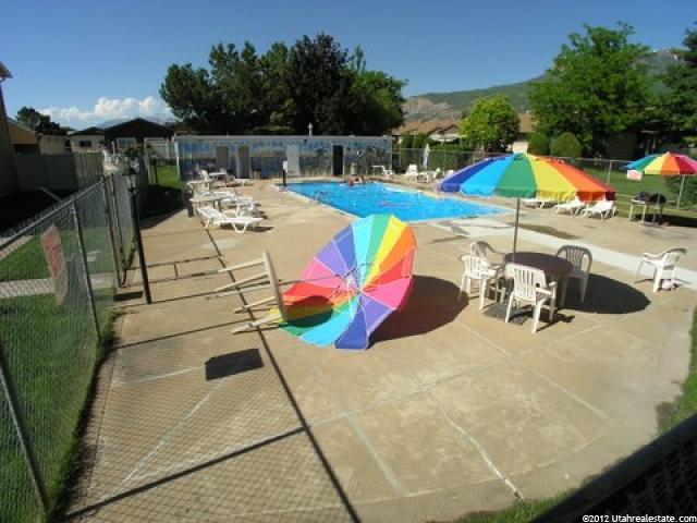 5454 S 925 E, South Ogden, UT 84405 — photo 4