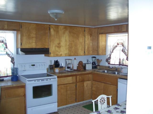 1255 E 2500 S, Vernal, UT 84078 — photo 2