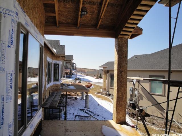 692 S Eagle Pass St E #27B, North Salt Lake, UT 84054 — photo 2