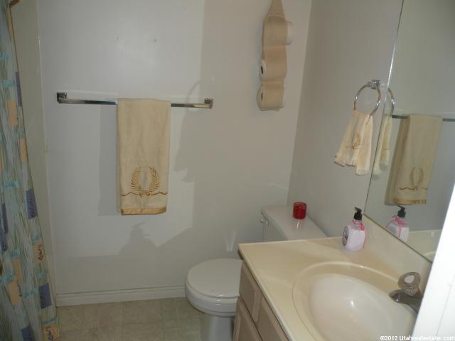 7682 S 520 E, Midvale, UT 84047 — photo 9