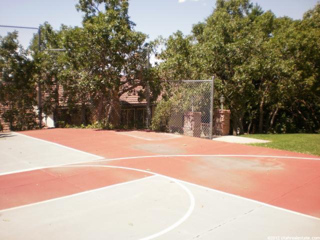 1387 S 1500 E, Bountiful, UT 84010 — photo 5