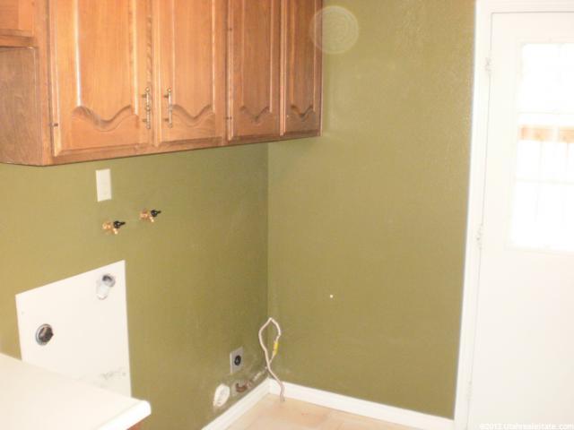 1387 S 1500 E, Bountiful, UT 84010 — photo 8