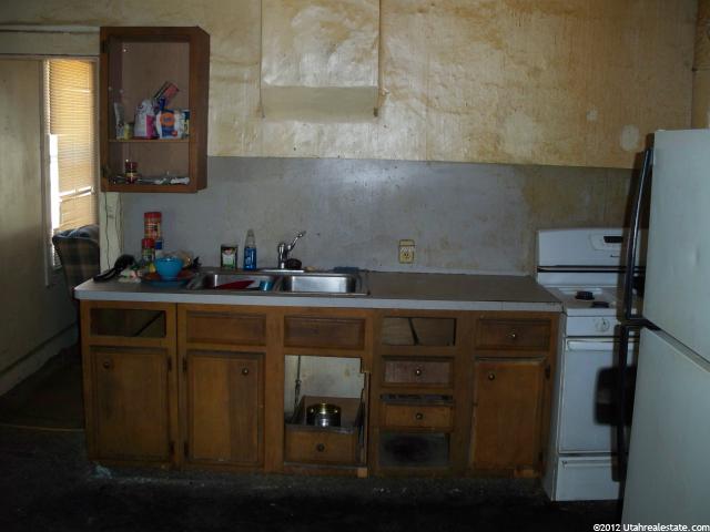 403 N Grant Ave W, Ogden, UT 84404 — photo 4