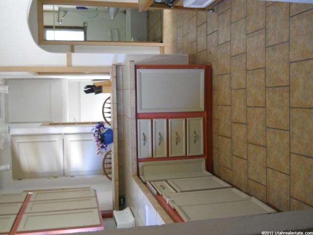 1020 Patterson St, Ogden, UT 84403 — photo 2