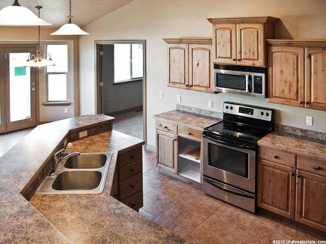 556 E 200 S, Heber City, UT 84032 — photo 6
