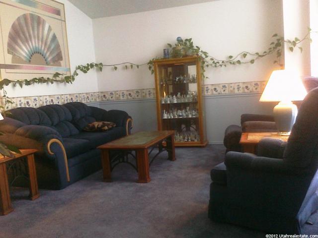 4981 S 3325 W, Roy, UT 84067 — photo 2