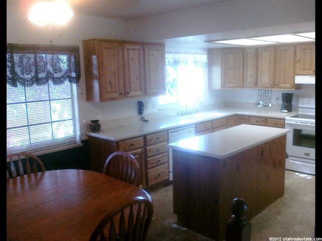4981 S 3325 W, Roy, UT 84067 — photo 3