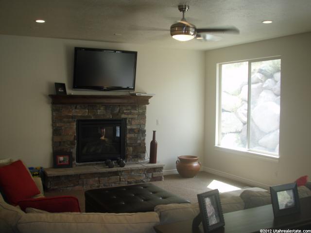 1376 E Lantern Ln, Draper, UT 84020 — photo 2
