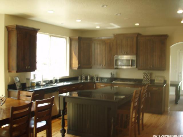 1376 E Lantern Ln, Draper, UT 84020 — photo 3