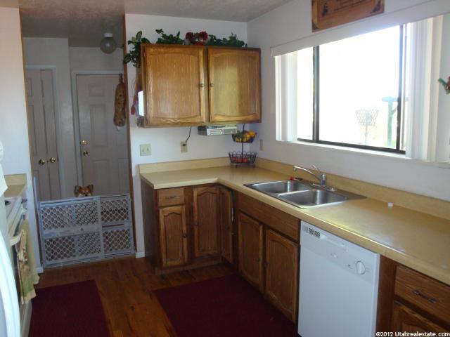 630 S 500 E, Spring City, UT 84662 — photo 3
