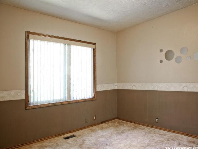 4753 S Box Elder St, Murray, UT 84107 — photo 10
