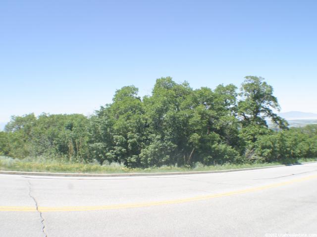 10 S Bountiful E, Bountiful, UT 84010 — photo 4