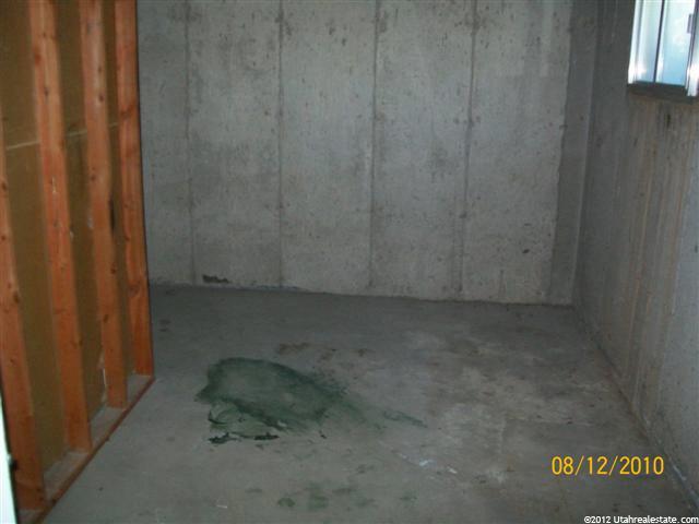 3330 S Vernal Ave W, Vernal, UT 84078 — photo 7