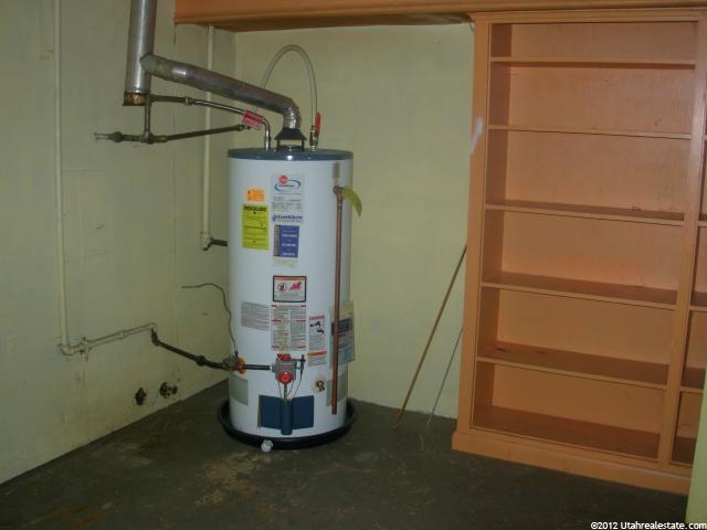 348 Ogden Ave, Ogden, UT 84404 — photo 12