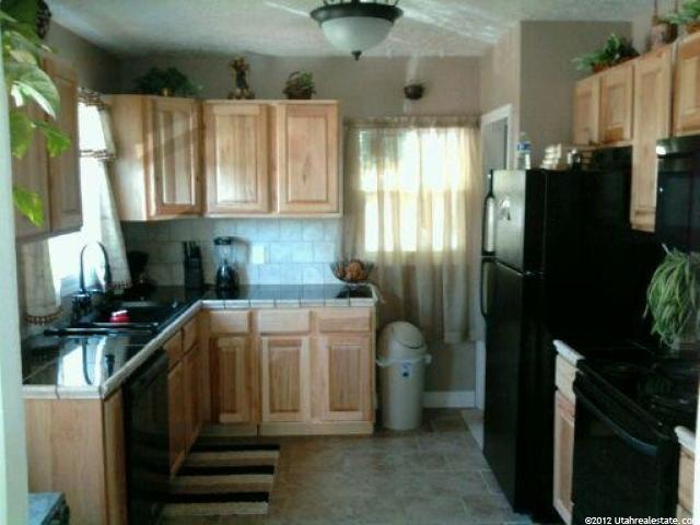 517 E 34th St S, Ogden, UT 84403 — photo 2