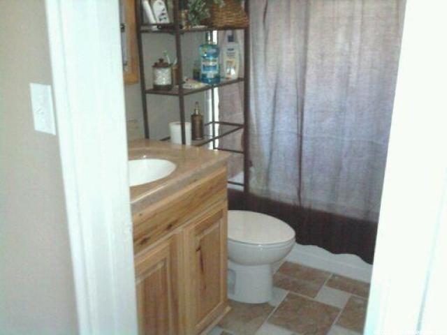 517 E 34th St S, Ogden, UT 84403 — photo 4