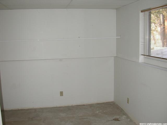 5740 S Oakwood Dr E, Ogden, UT 84405 — photo 3