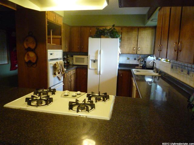 914 River Heights Blvd, River Heights, UT 84321 — photo 6