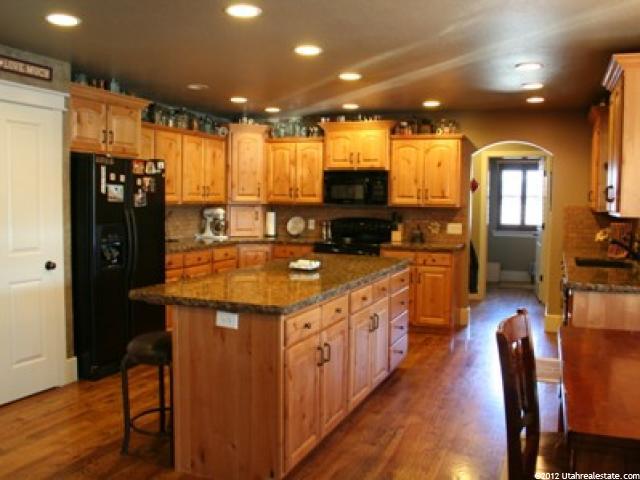 918 N 4100 W, West Point, UT 84015 — photo 6