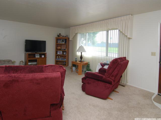 1781 N 1400 W, Layton, UT 84041 — photo 5