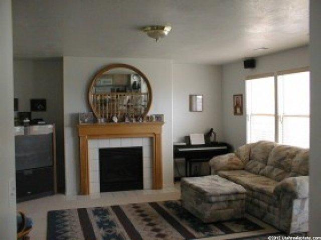 817 Dandelion Cir, Farmington, UT 84025 — photo 3