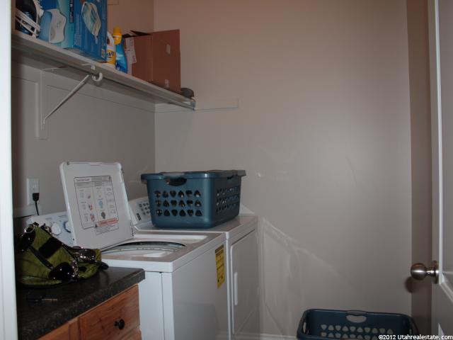 852 W 25 N, Clearfield, UT 84015 — photo 3