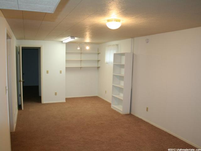 760 Sunrise Ave, Hyrum, UT 84319 — photo 4