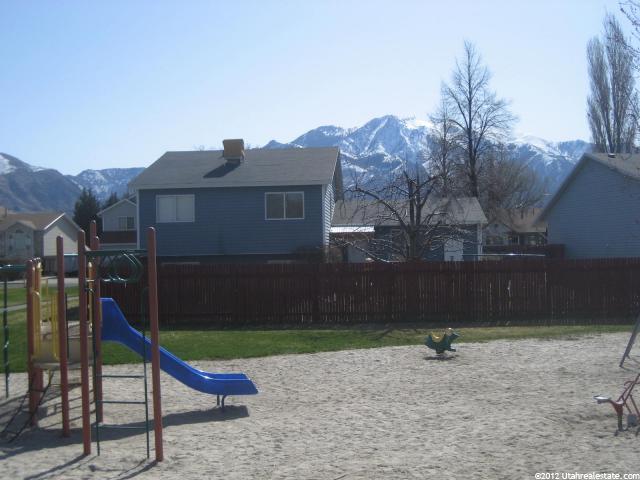 849 Sunflower Dr, Ogden, UT 84404 — photo 2