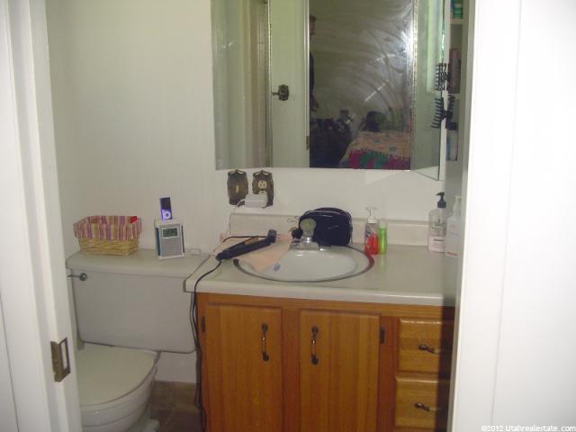 310 N 1st St E, Tooele, UT 84074 — photo 8