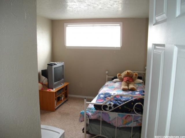 1296 N Marilyn Dr, Layton, UT 84041 — photo 7