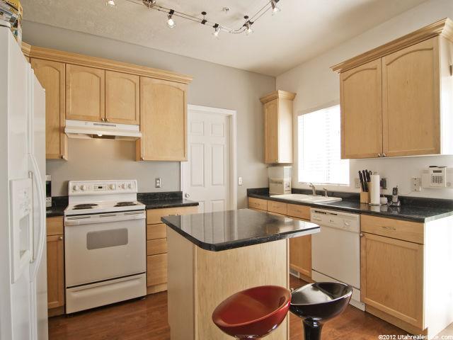 15048 S Round Tree Ln, Draper, UT 84020 — photo 3